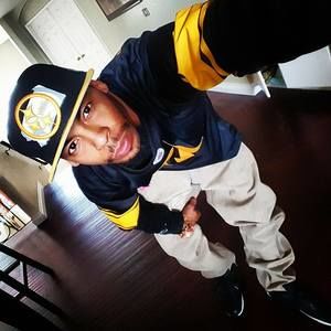 Meet your Posher, Cameron